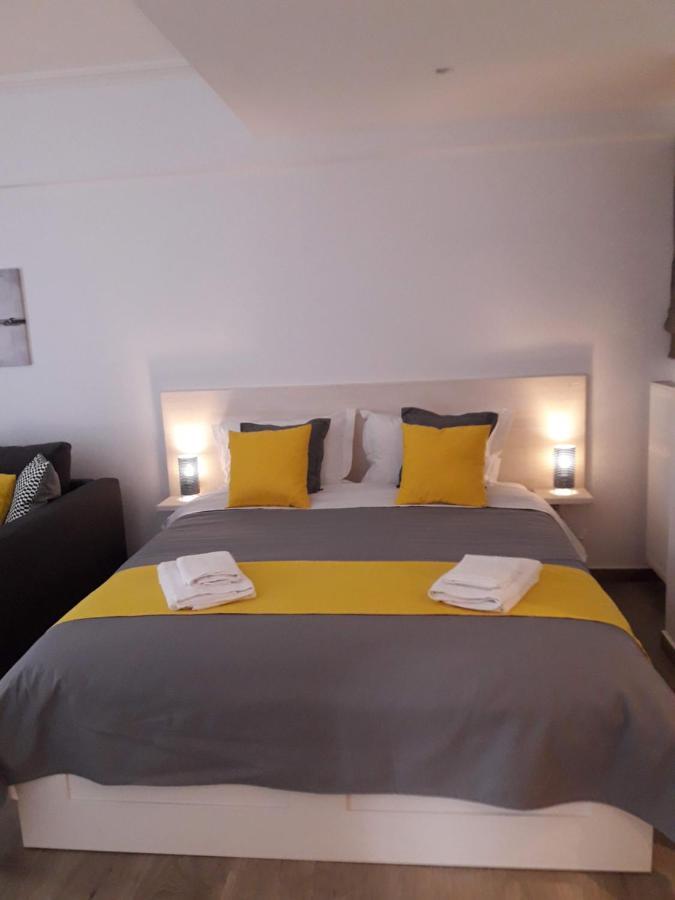 Apartment Kolonaki Luxury Backyard Athens