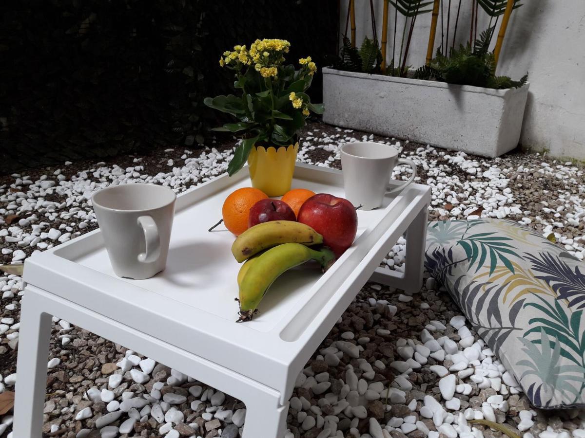 Kolonaki Luxury Backyard *