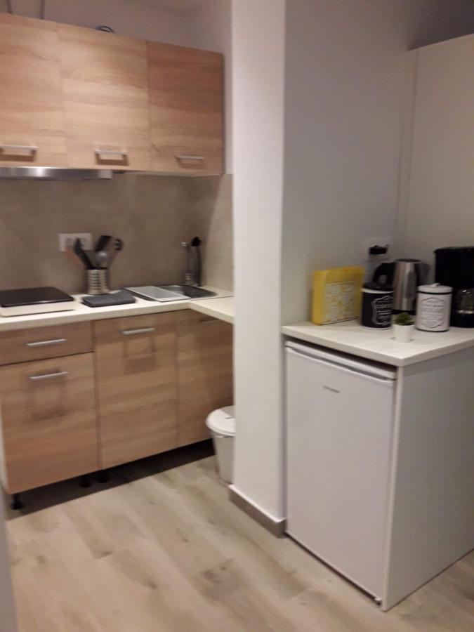 Kolonaki Luxury Backyard Apartment