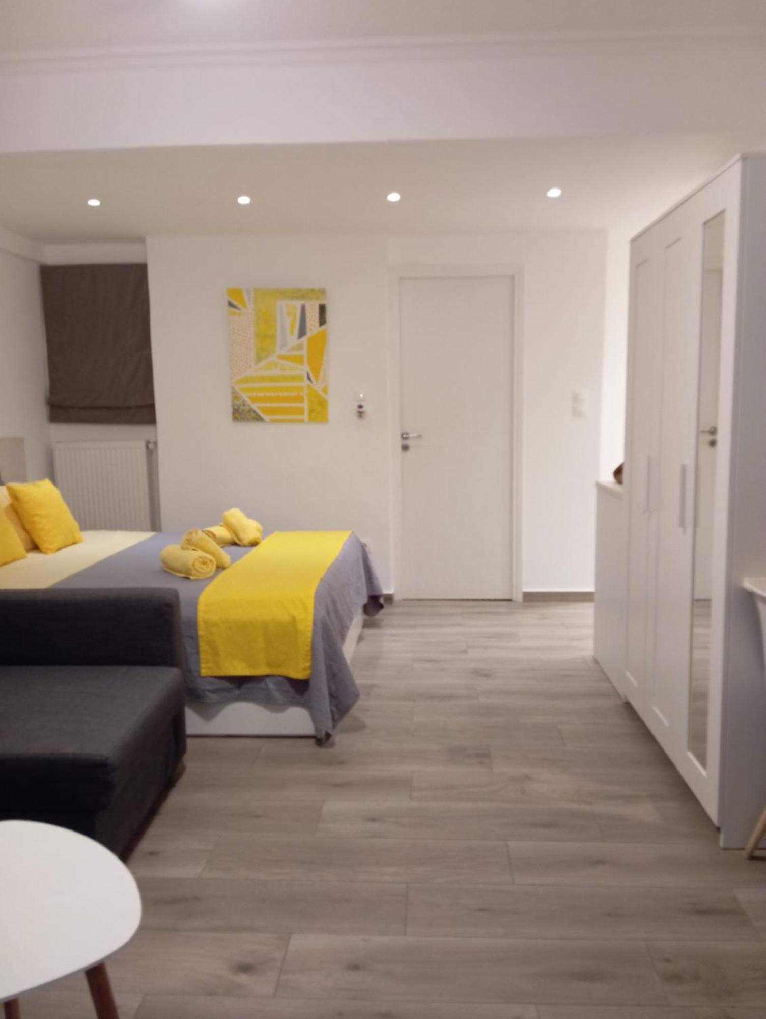 Kolonaki Luxury Backyard * Athens
