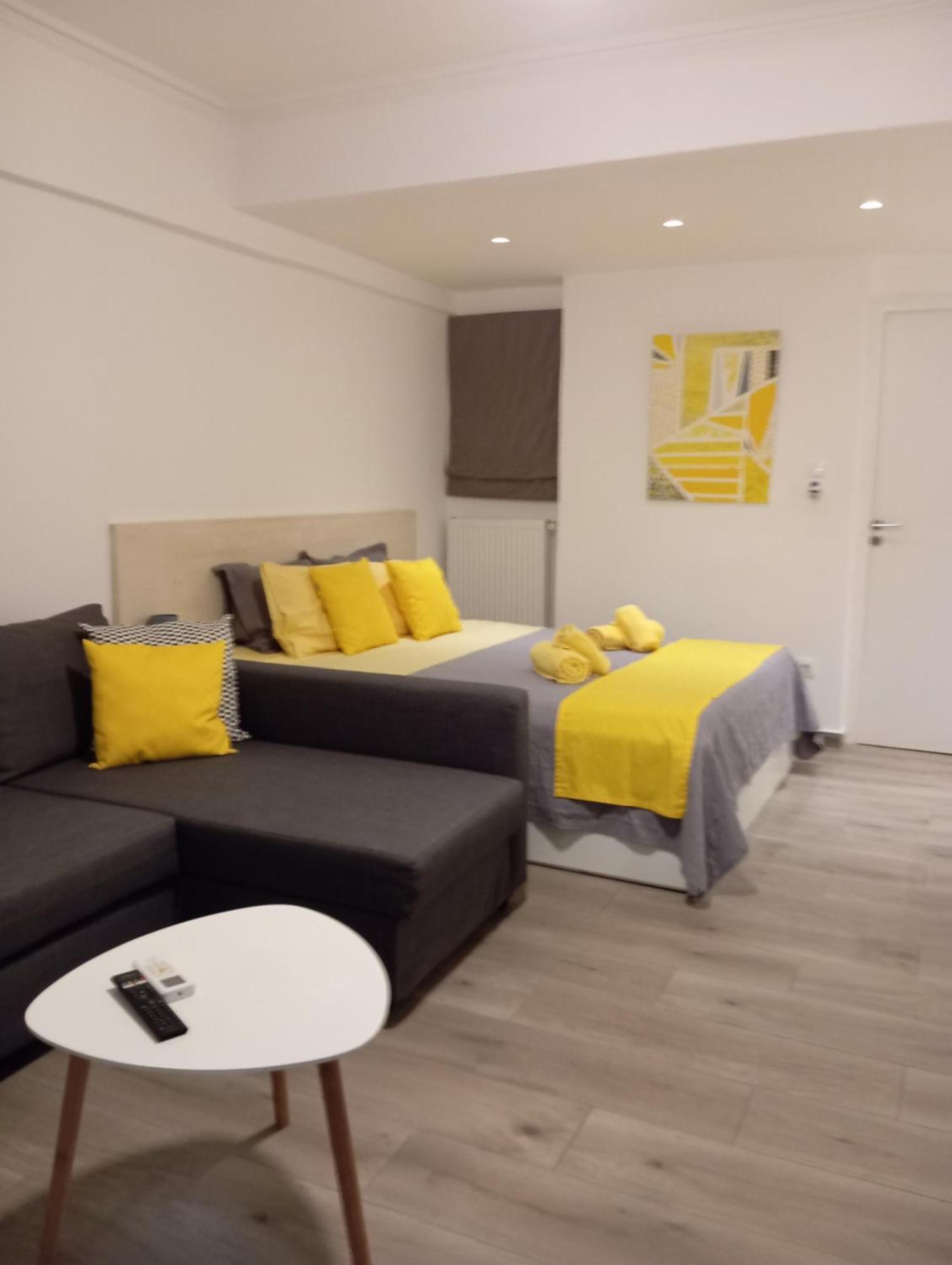 Kolonaki Luxury Backyard Athens